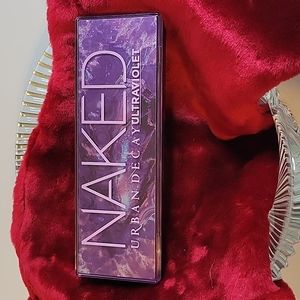 Naked Urban Decay Ultraviolet eyeshadow palette